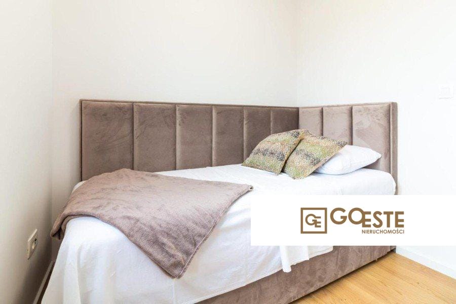 Luksusowy apartament z widokiem na morze - REF ID: 2035/100 w Trogir Chorwacja Trogir Luxury Apartment With Sea View For Sale