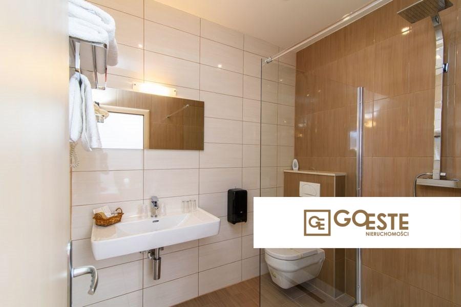 Hotel w pierwszym rzędzie do morza - REF ID: 5191/30 w Trogir Chorwacja Trogir Hotel First Row To The Sea For Sale