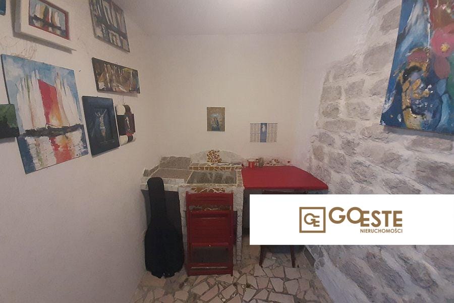 Dom w szeregu, na 4 piętrach - REF ID: 2016/485 w Trogir Chorwacja Trogir House In A Row On Floors For Sale