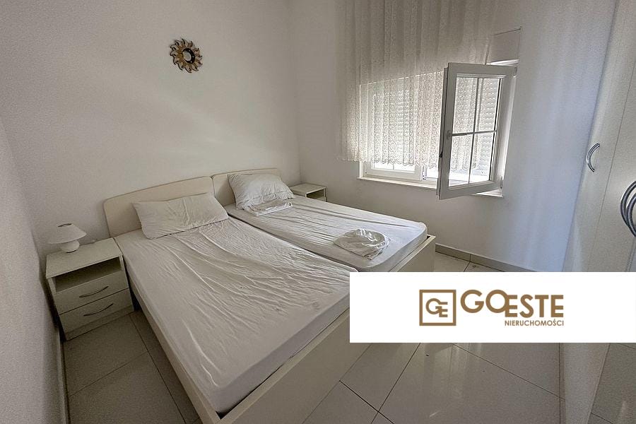 Dom apartamentowy z widokiem na morze - REF ID: 2036/67 w Rogoźnica Chorwacja Rogoznica House For Sale