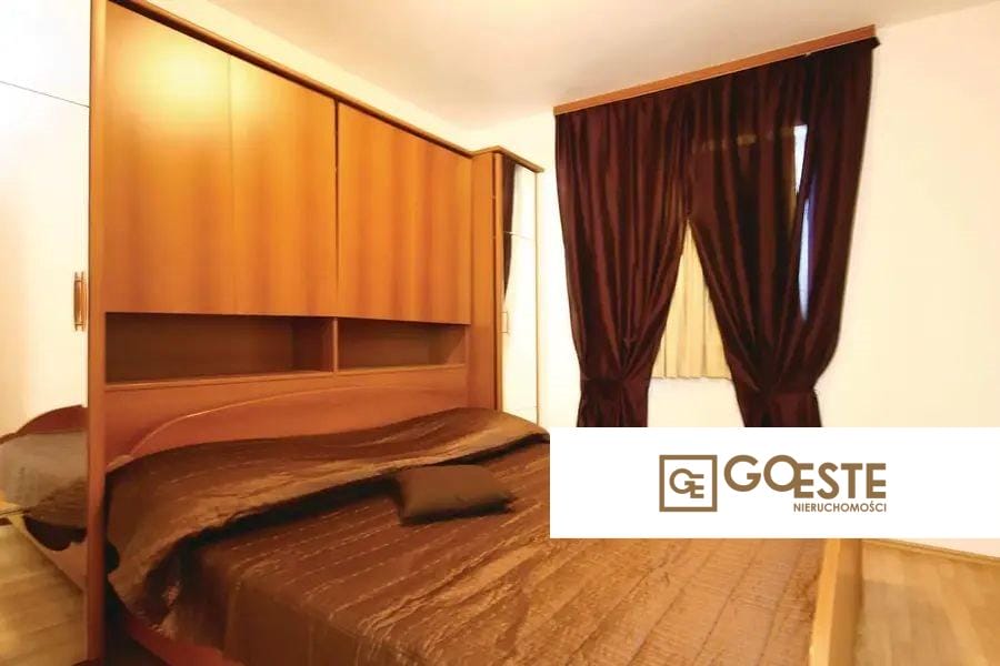 Dom apartamentowy blisko morza - REF ID: 5066/30 w Rogoźnica Chorwacja Rogoznica Apartment House Near The Sea For Sale