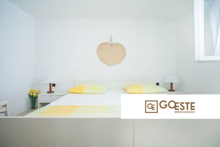 Przestronny dom w drugim rzędzie do morza - REF ID: 2035/78 w Trogir Chorwacja Trogir Spacious House In The Second Row To The Sea For Sale