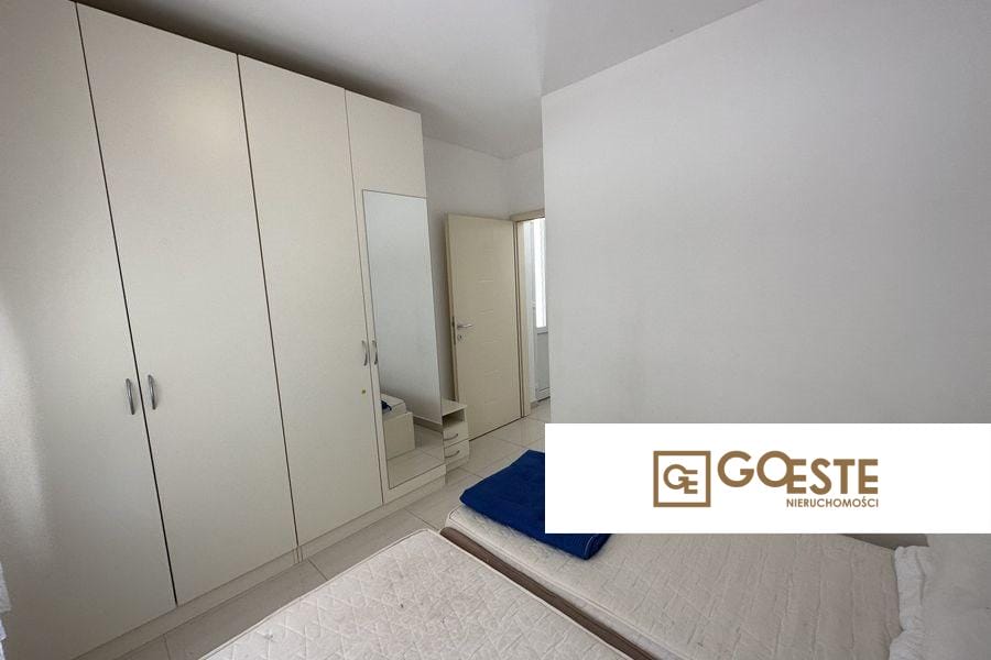 Dom apartamentowy z widokiem na morze - REF ID: 2036/67 w Rogoźnica Chorwacja Rogoznica House For Sale