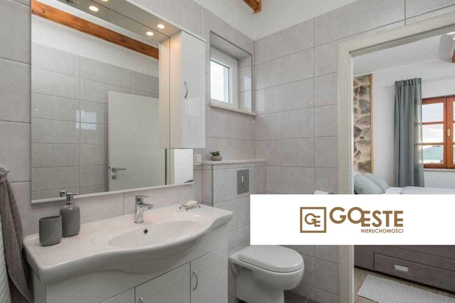 Nowo wybudowana kamienna willa z basenem - REF ID: 2021/249 w Rogoźnica Chorwacja Near Rogoznica New Stone Villa With Pool For Sale
