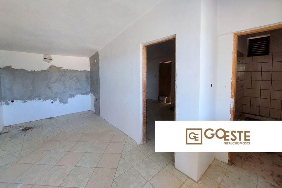 Dom apartamentowy z widokiem na morze - REF ID: 2029/35 w Rogoźnica Chorwacja Near Rogoznica Apartment House With Sea View For Sale