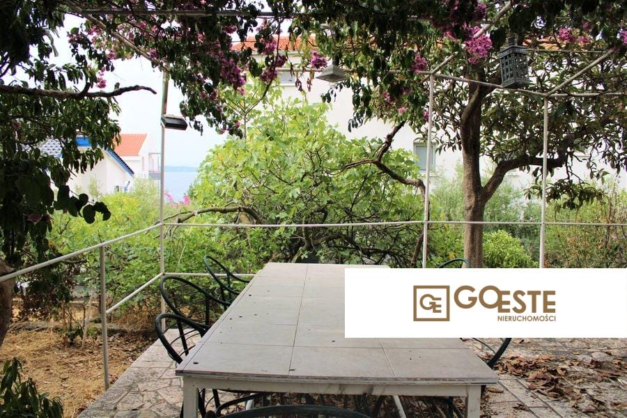 Dom z widokiem na morze - REF ID: 2030/01 w Trogir Chorwacja Trogir House With Sea View For Sale