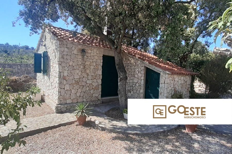 Dom z widokiem na morze - REF ID: 2031/52 w Rogoźnica Chorwacja Rogoznica House With Sea View On Sale