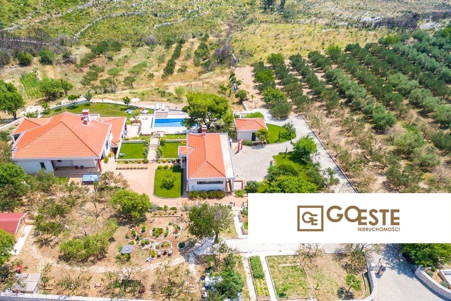 Nieruchomość z panoramicznym widokiem na morze - REF ID: 5156/30 w Trogir Chorwacja Trogir Property With Panoramic Sea View For Sale