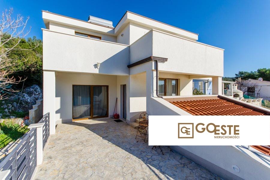 Dom w pierwszym rzędzie do morza - REF ID: 2031/67 w Trogir Chorwacja Trogir Area Villa By The Sea For Sale