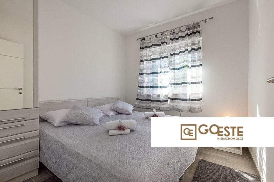 Dom apartamentowy w drugim rzędzie do morza - REF ID: 2013/144 w Rogoźnica Chorwacja Rogoznica Area Apartment House Sea View For Sale