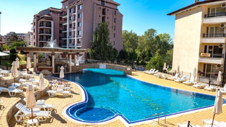 Apartament z jedną sypialnią w Słonecznym Brzegu – Spokój i komfort w prestiżowej lokalizacji Ae Ddd C E A Ae