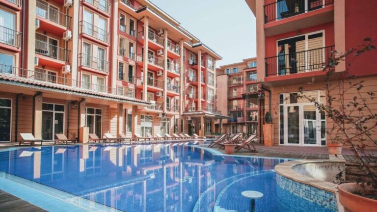 Studio w Słonecznym Brzegu – Idealna lokalizacja i komfort życia F Adb De Cb D F Fe Eca