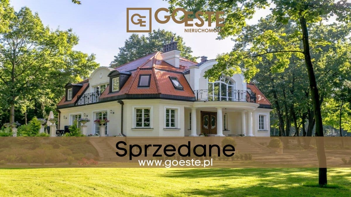 Ekskluzywna rezydencja z basenem na sprzedaż - Milanówek