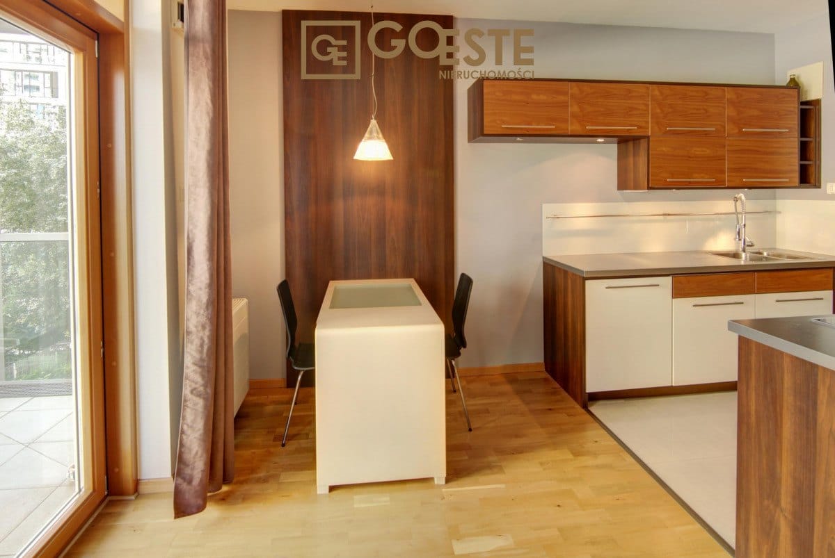 Apartament Muranów 2pok Metro Garaż Balkon Arkadia Go Max