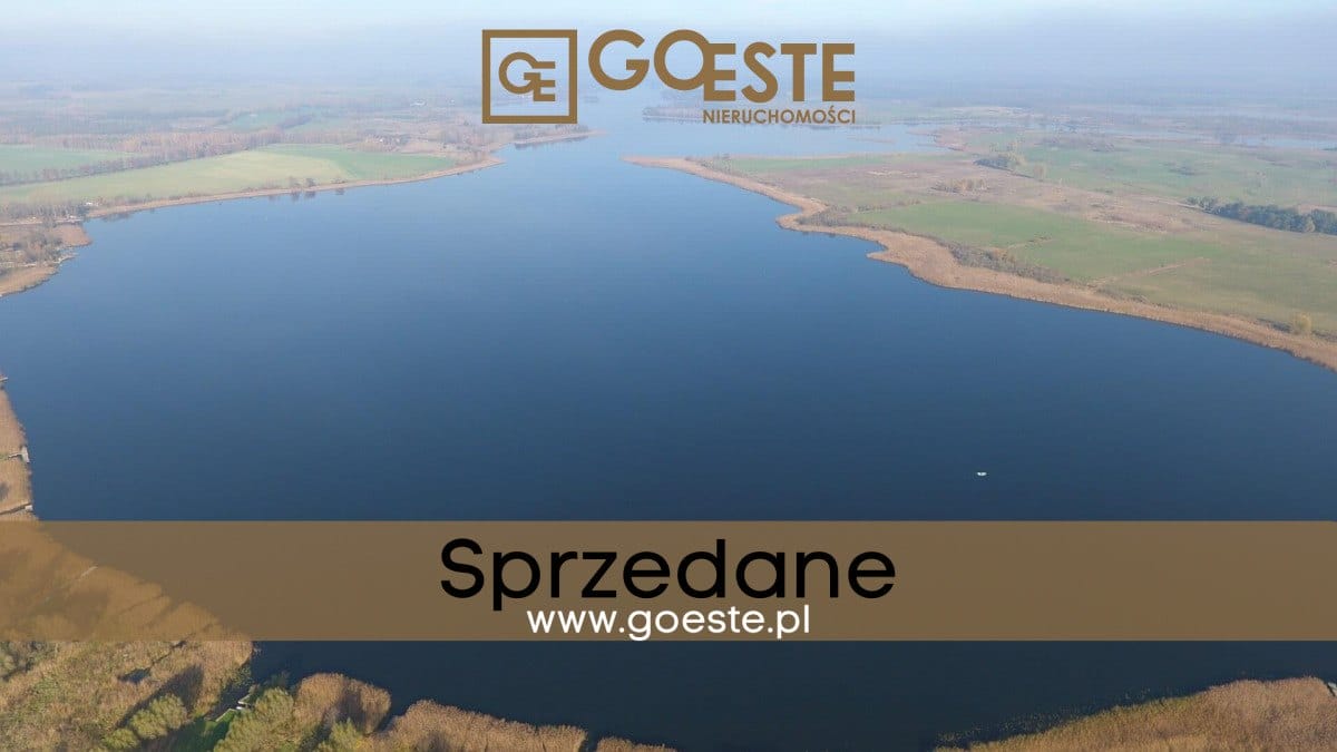 Mazury działka budowlana z linią brzegową jeziora