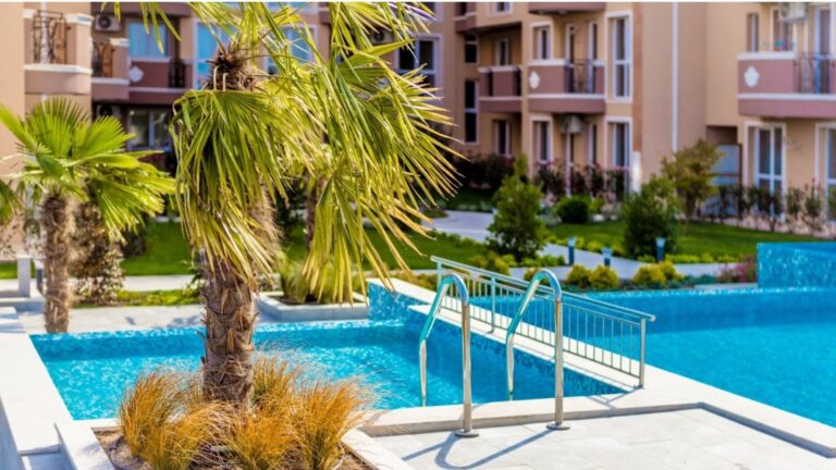 Dwupokojowe mieszkanie 50 m2 w Rawdzie w Bułgarii przy plaży  GoESTE Nieruchomości 12d3a8a5127643c29f02b276049a101c