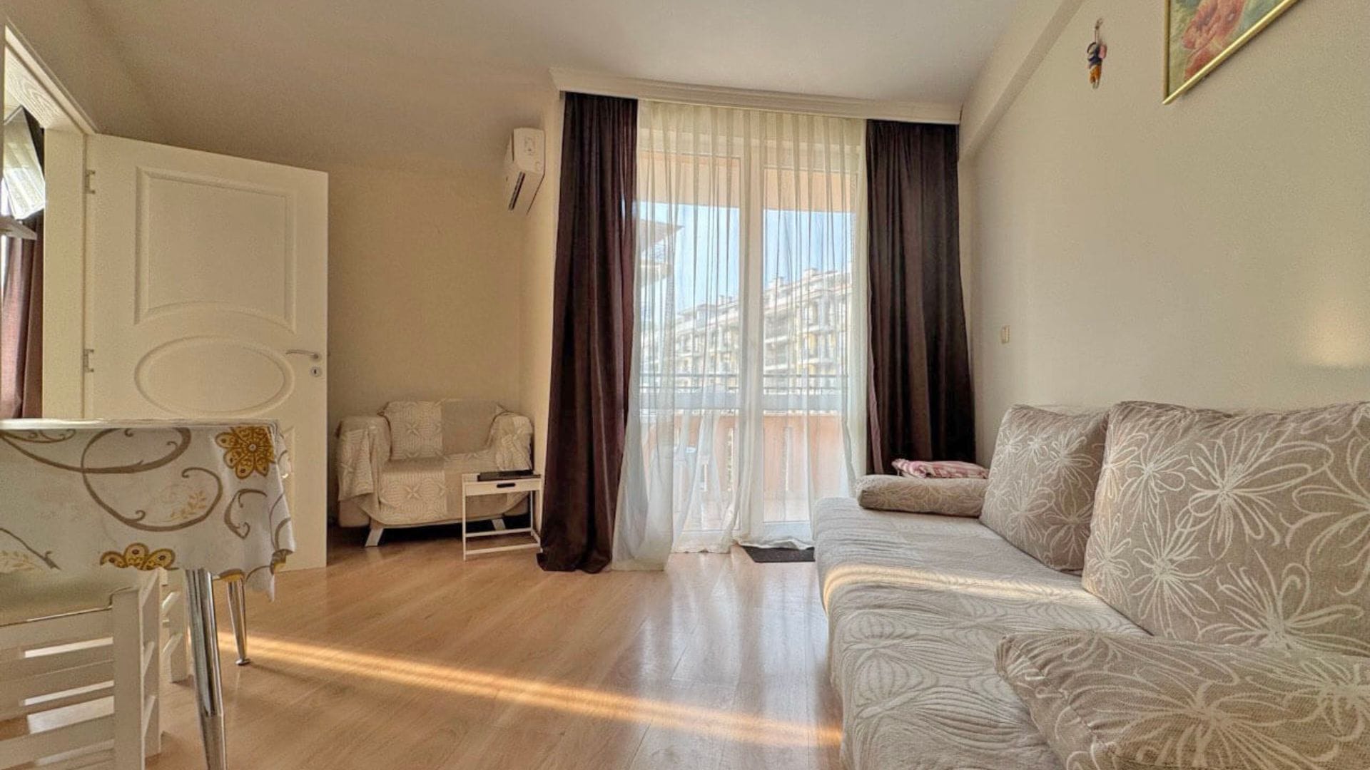 Dwupokojowe mieszkanie na Słonecznym Brzegu o powierzchni 50 m2 GoESTE Nieruchomości 2a8793c7a22681d03dc606f0f27e4287
