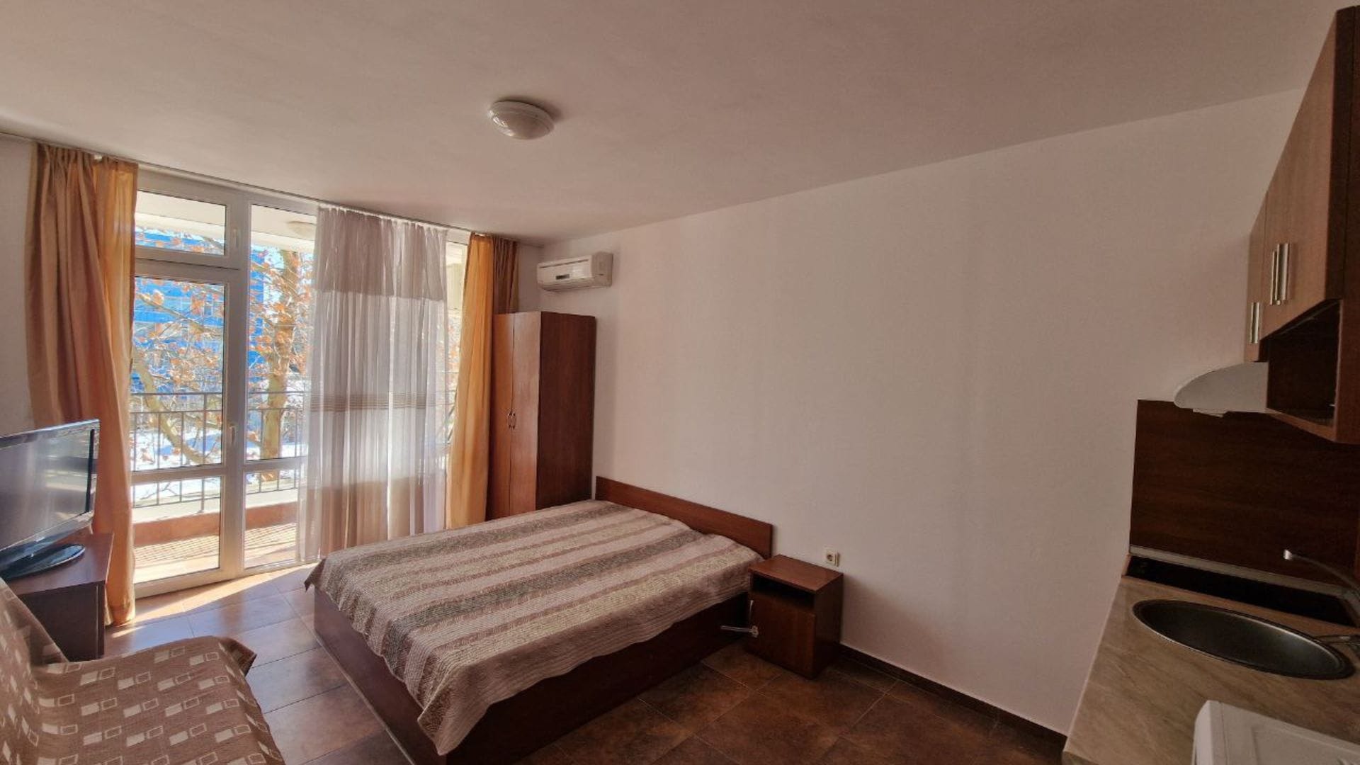 Przytulne studio 37 m2 w Słonecznym Brzegu z jedną sypialnią GoESTE Nieruchomości 3fc4fc7972cb7472ff03546eb4ef38bc