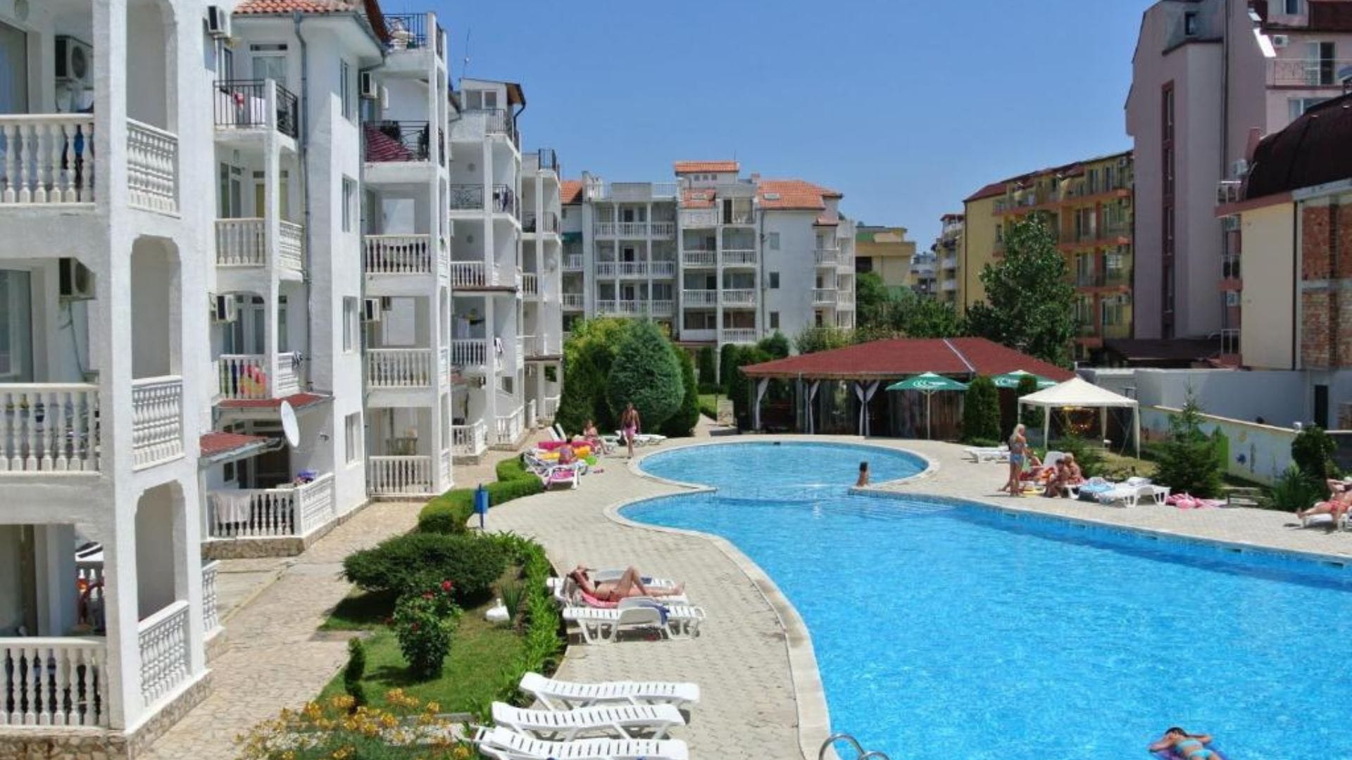 Dwupokojowe mieszkanie z przestrzenią 55 m2 w Słonecznym Brzegu  GoESTE Nieruchomości Ad65138fa32fee67c4d9ecdf1f062462