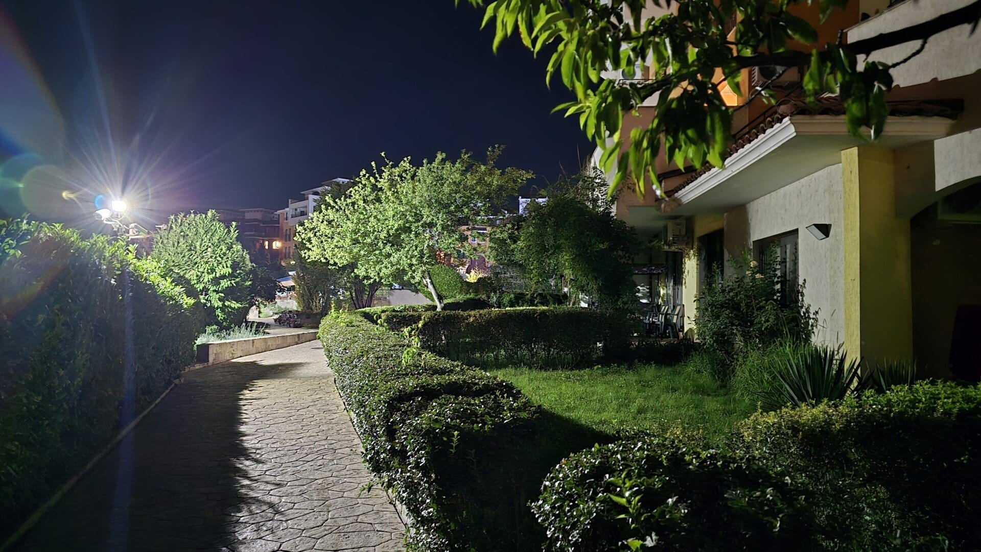 Studio z balkonem na sprzedaż. Pierwsza linia. Bułgaria, Marina cape, Aheloy GoESTE Nieruchomości 20240720_002437