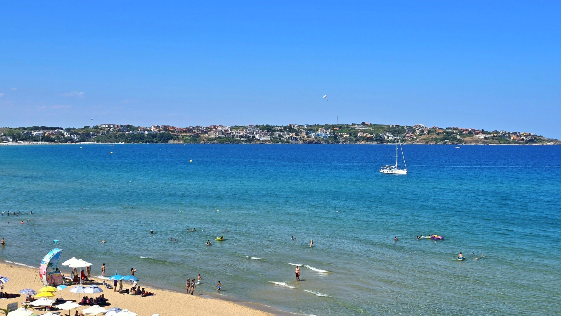 Apartament premium w pierwszej linii morza z prywatną plażą. Bułgaria GoESTE Nieruchomości 20250713_151758