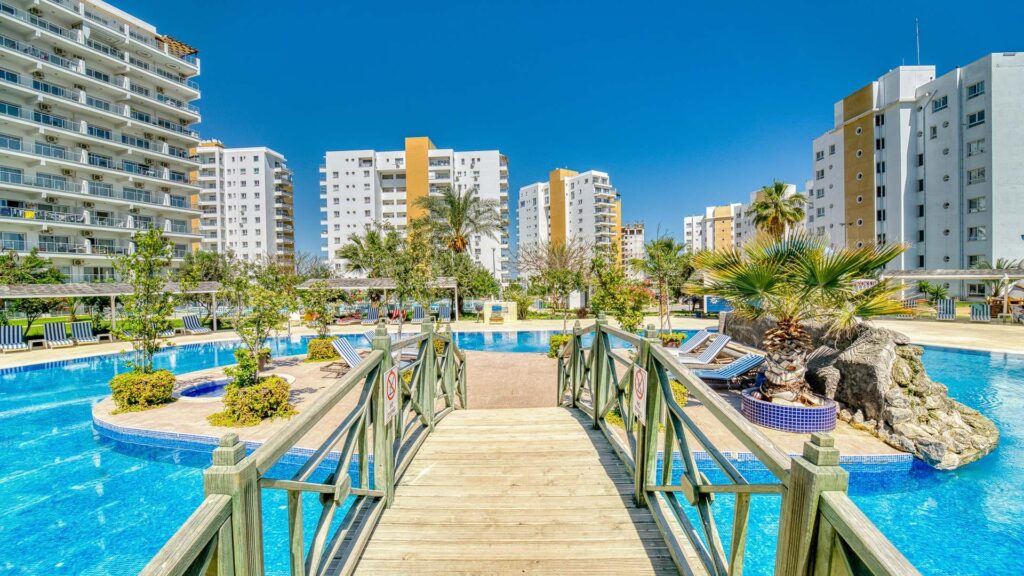 Apartament 2+1, Penthouse 90m2 w Iskele, Cypr.  GoESTE Nieruchomości 1716381368-0