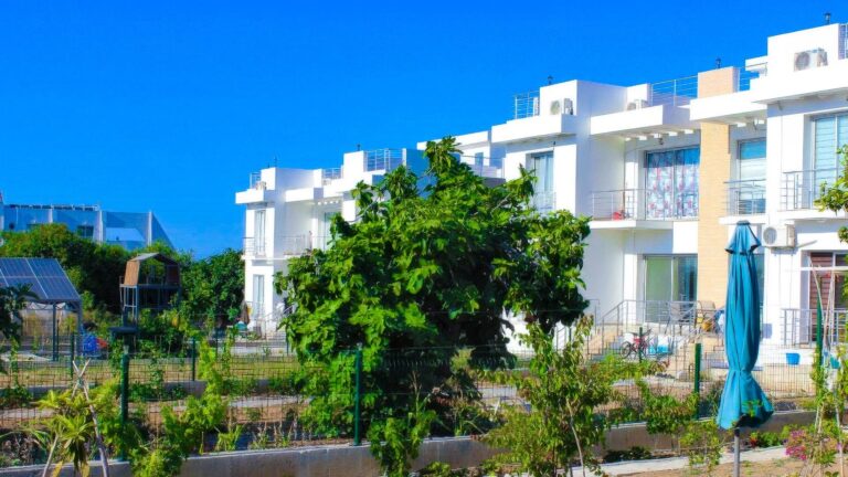 Apartament 2+1 90m2 w Girne, Cypr  GoESTE Nieruchomości 1733868485-1