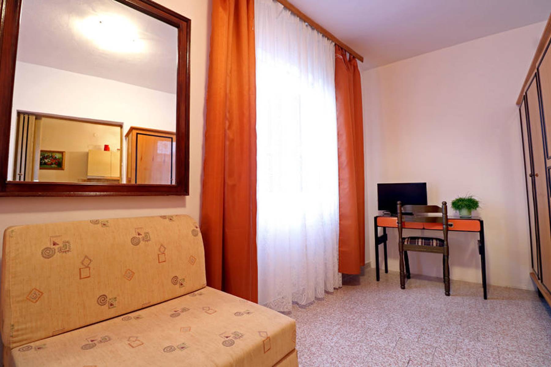 7953669fede55fc5fe78fc48bf693323