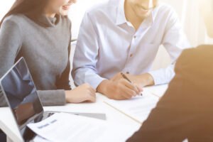Zasady i praktyka marketingu dyskretnego w sprzedaży nieruchomości premium  GoESTE Nieruchomości Goeste-19