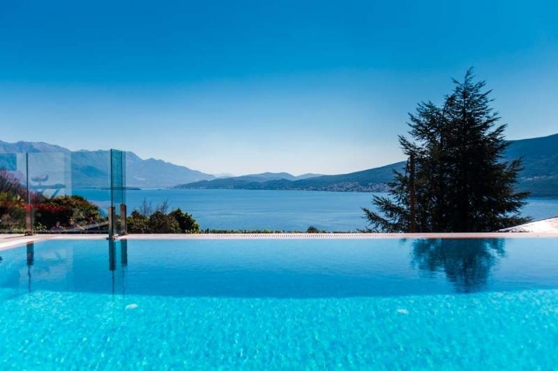 663b44a60c97043a6362dada_agency-accessmontenegro-img-pijf2ae0xg-infinity-pool-with-a-view-of-the-bay