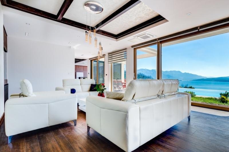 663b4521384dc3efb34d9628_agency-accessmontenegro-img-tayg2vxqxg-villa-with-swimming-pool-and-en