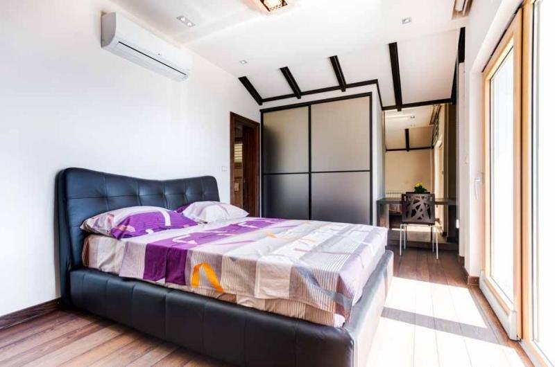 663b4564f51e2de5476f57f4_agency-accessmontenegro-img-w4bmj4nr3j-villa-with-swimming-pool-an