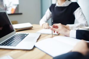 Kluczowe kwestie prawne przy sprzedaży nieruchomości w Polsce  GoESTE Nieruchomości Goeste-23